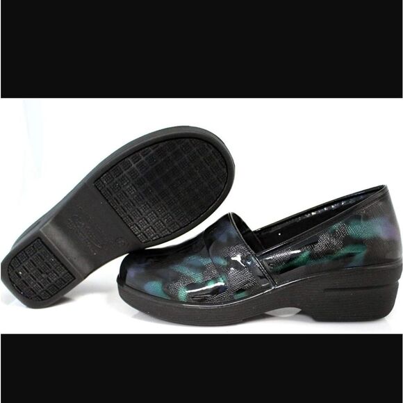BRAND NEW LAFORST WOMENS JAMIE WAITRESS NONSLIP SLIP ON CLOG - Picture 1 of 13